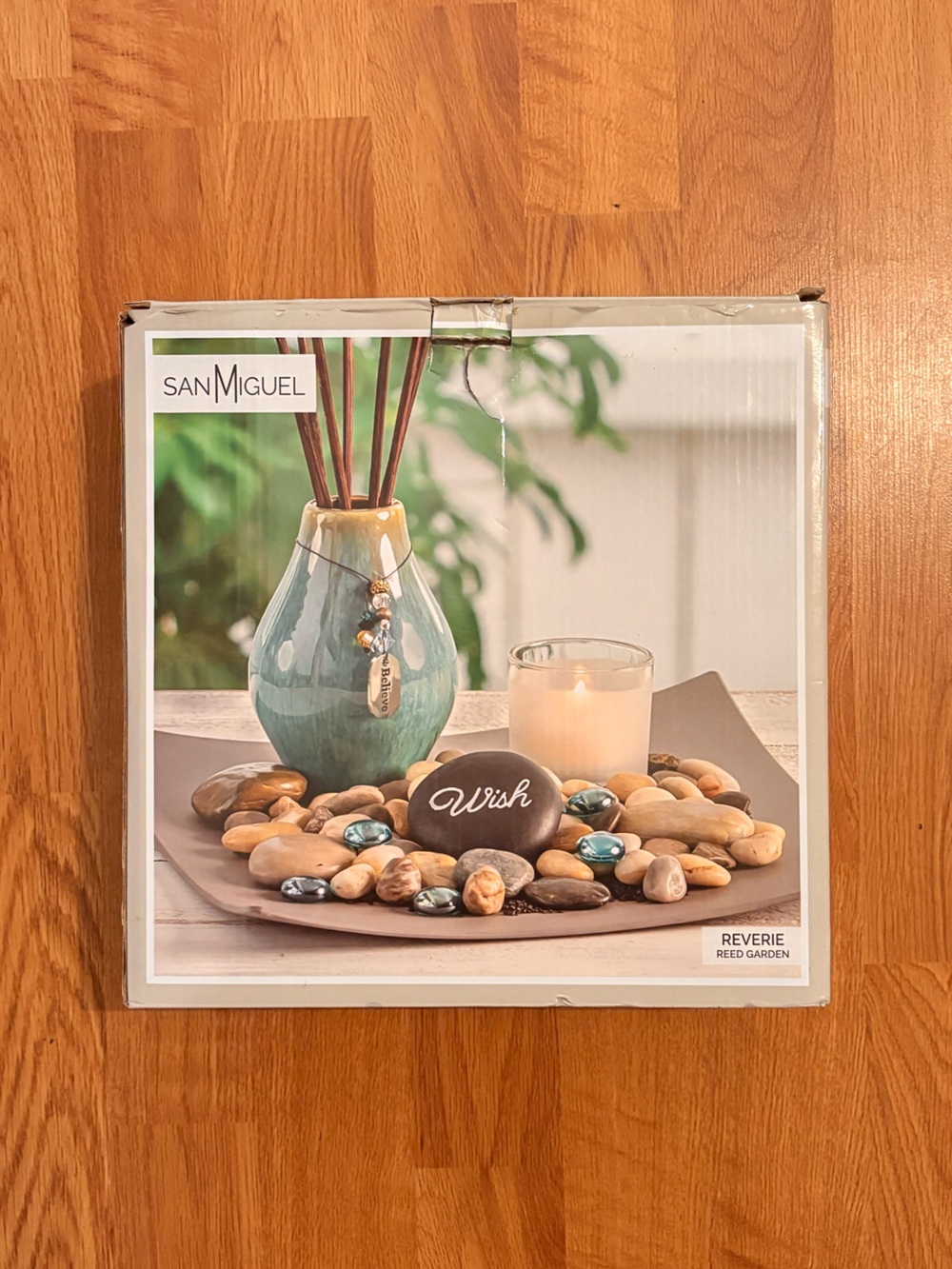 San Miguel 'Reverie' Reed Garden Tray with Vase and Candle